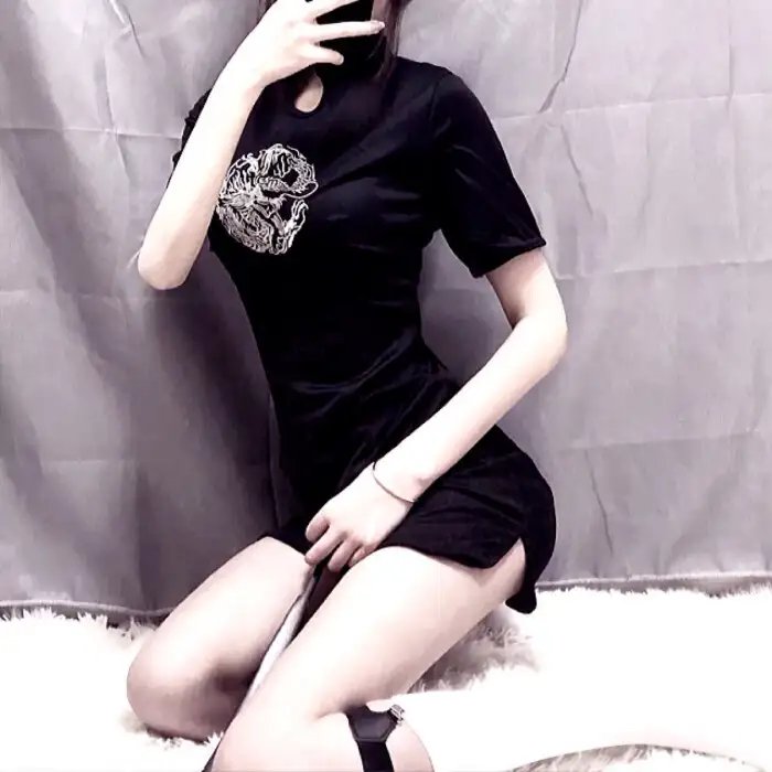 冲破黎明前的黑暗